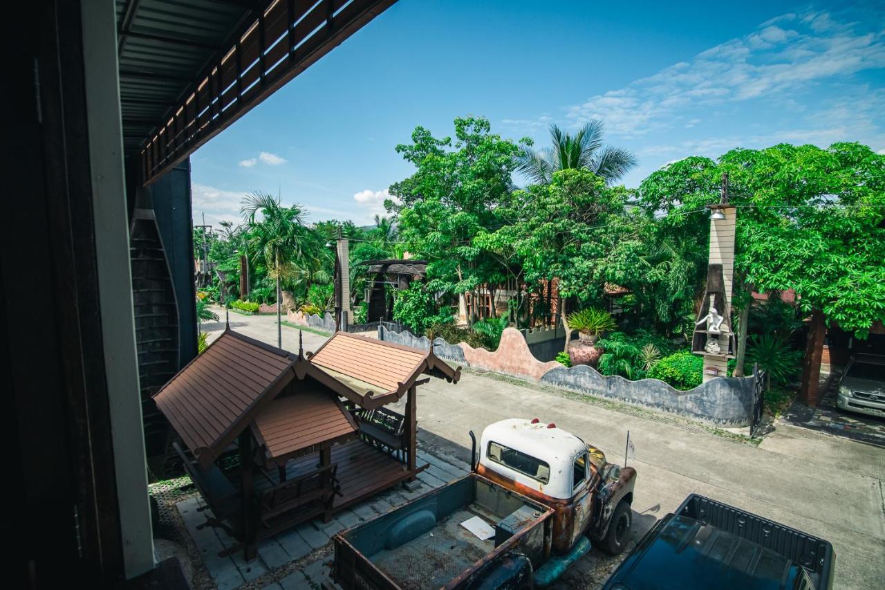 Suankaew​ Art​ Hostel​ Чонбурі Екстер'єр фото