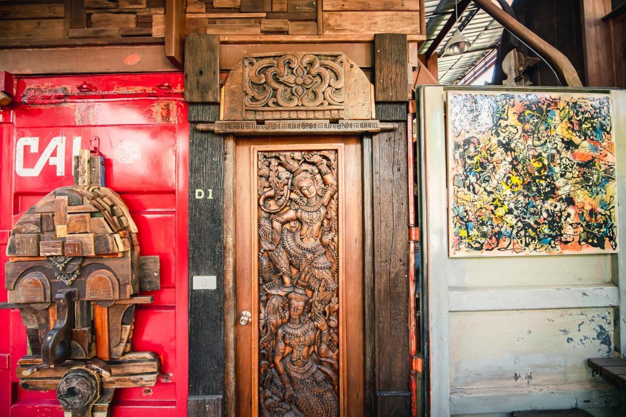 Suankaew​ Art​ Hostel​ Чонбурі Екстер'єр фото