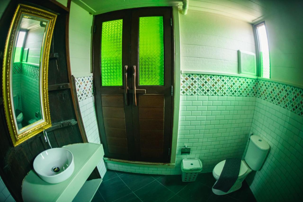 Suankaew​ Art​ Hostel​ Чонбурі Екстер'єр фото